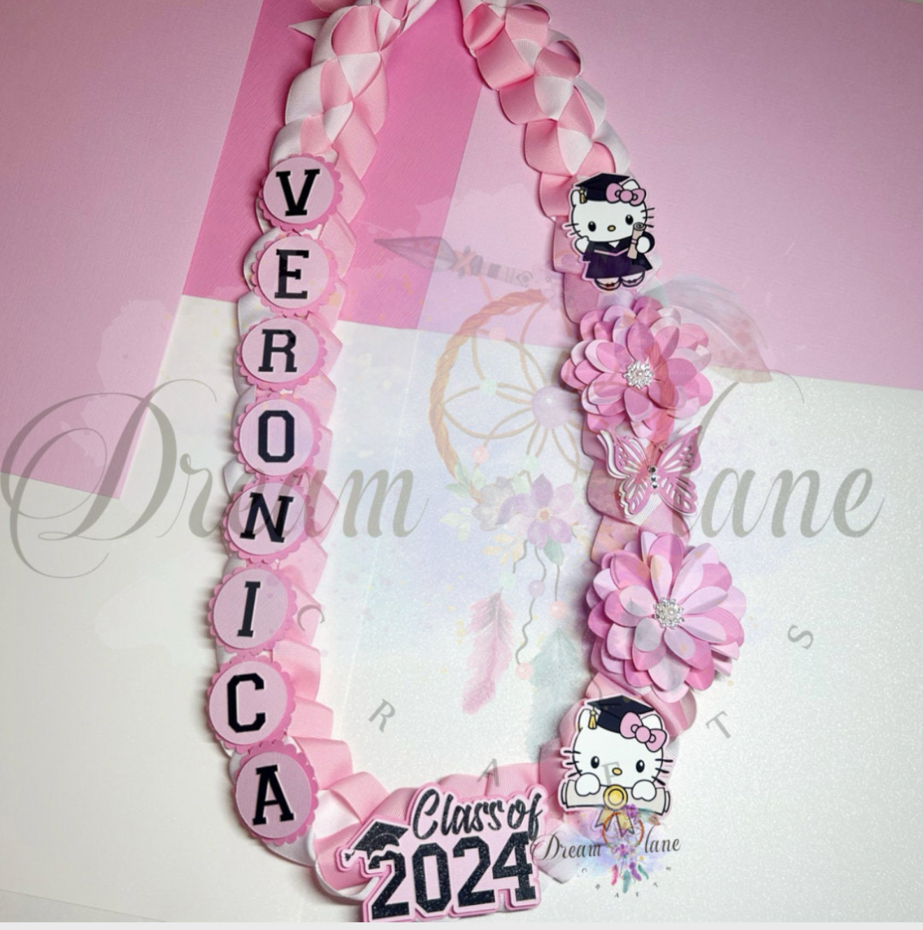 Hello Kitty Grad Lei